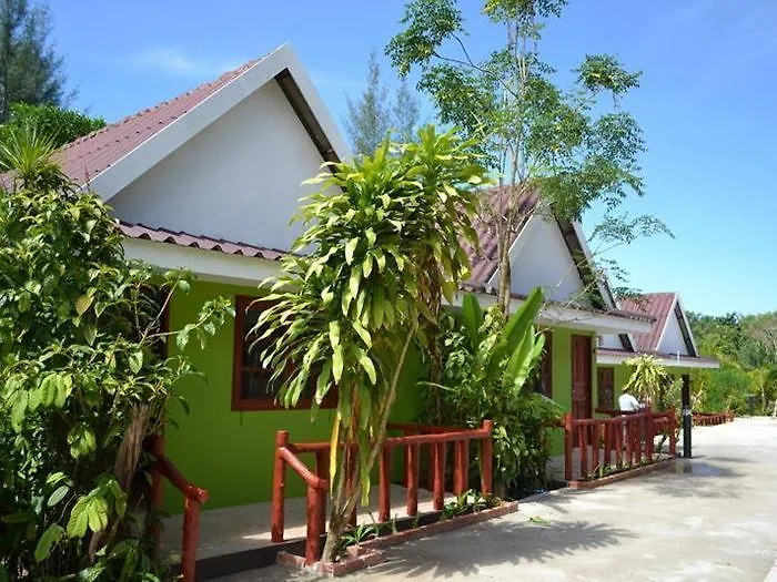 Khaolak C-Nior Bungalow Khao Lak 3*,